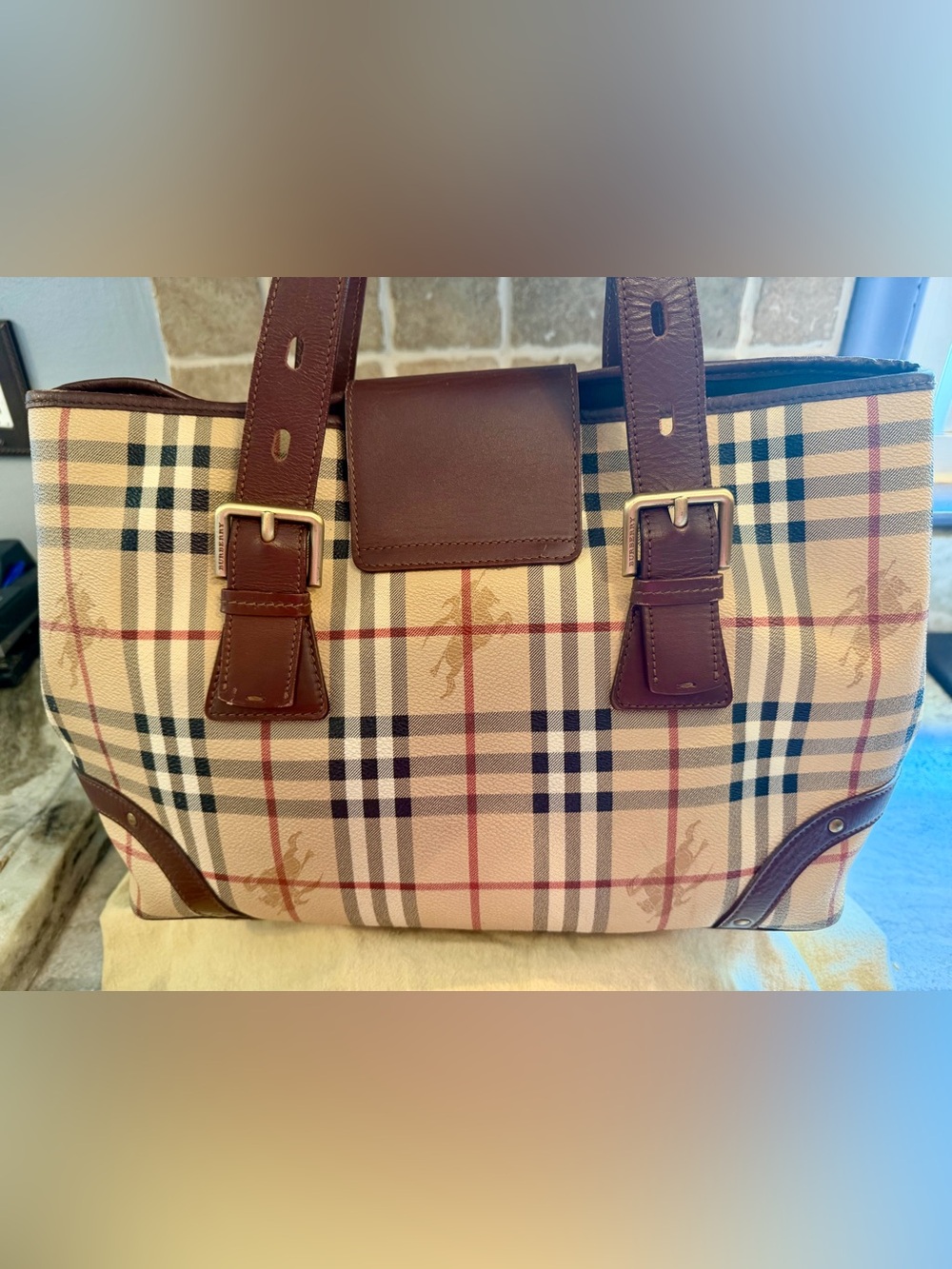Authentic Burberry Haymarket Shoulder Bag - Picture 3 of 16